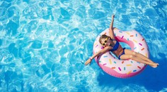 Končí 19 dní bez pořádného léta! O víkendu se vrátí tropy, bude až 33 °C