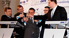 Rebelové chtějí odstřelit Nečase, podrží premiéra kraje?