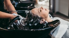 Kadeřnictví zdražují. Nejvíce si připlatí muži, vyšší částku ale zaplatí i ženy