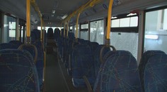 Na autobus v Příbrami zřejmě někdo střílel. Už třetí případ za rok