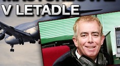 Masturboval v letadle. Byl jsem pod prášky, hájí se