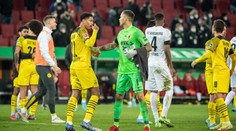 Bundesliga: Augsburg vs. Borussia Dortmund - 27. 2. 2022