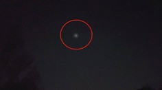 VIDEO: Kamera zaznamenala záhadné objekty na nebi. Šlo o UFO?