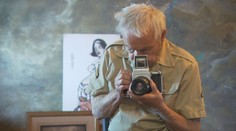 Jan Saudek slaví 90. narozeniny a stále fotografuje. Můj život byla sranda, říká