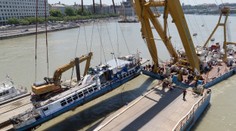 Vyšetřování tragédie v Budapešti: Vrak Mořské panny vytáhli z vody