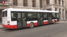 Praha ukázala autobusy, které budou brázdit její ulice