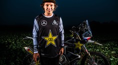 Po medailích na X-Games nová výzva! Na start Dakaru se připravuje i jógou!