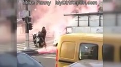 Video: Jak si udělat srandu z motorkáře?