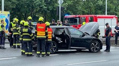 Jágrovo černé "žihadlo", které rozbil o tramvaj: Elektromobil s výkonem přes 320 koní