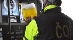 Kontroly u českých pump: Je kvalita paliva lepší, nebo tankujeme patoky?
