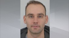 Po Karlovi se před dvěma týdny slehla zem. Rodina se bojí o jeho život