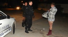 Plzeňští strážníci kontrolovali lehkou děvu, ta na ně vytáhla penis