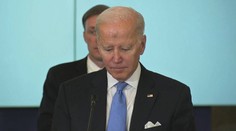 Tajemná šmouha na Bidenově čele: Všichni si mysleli, že dostal ránu