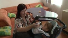 Daneček (1) se dál pere se životem. Už je zase veselý, raduje se maminka