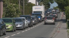 PŘEHLED: Omezení i uzavírky. Řidiče čeká v létě dopravní peklo