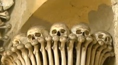 Krypta v Kutné Hoře otevřena! V kostnici je tajemná skříňka