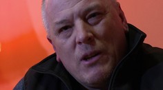 Roman obvinil štáb: "Nalévali mě alkoholem!" Režisér řekl, jak to je