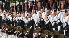 Vojáci půjdou do boje s make-upem! Armáda vytvořila nová pravidla