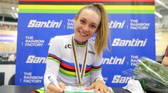 Děsivá nehoda krásné cyklistky. Mistryně světa si z pádu nic nepamatuje
