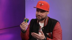 Chtěl jsem pozornost otce a přejelo mě auto. Kouzelník řekl, co ho přimělo začít s triky
