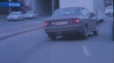 Zběsilá honička v autech: narkomani vs. policisté