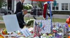 Obama se v Orlandu poklonil obětem masakru