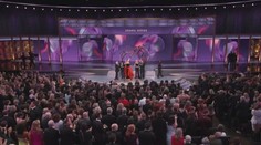 Nový rekord na předávání cen Emmy. Historický seriál si odnesl 18 sošek