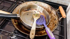 Šokující fotky: Tady jíst nechcete. V pražské restauraci bylo všechno špatně