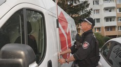 V Jihlavě platí noční zákaz parkování dodávek. Strážníci sídliště pravidelně kontrolují