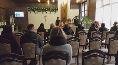 Krematoria nestíhají spalovat. Počty zemřelých jsou až dvojnásobné