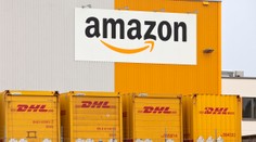 Amazon se omluvil za popření faktu, že jeho řidiči musí močit do lahví