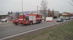 Nákladní auto na Pardubicku srazilo chodkyni. Ta na místě zemřela