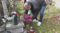Dušičky si připomíná 80 procent Čechů. Letos za ně utratí okolo dvou miliard korun