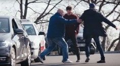 Řada řidičů neví, co dělat po nehodě. 4 kroky vám mohou zachránit život!