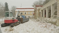 Náchod začíná s opravou historické lázeňské kolonády. Lázně tam nefungují už 30 let