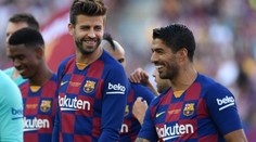 Piqué si z upíra Suáreze dělá srandu, v roušce si mě poprvé nepokousal