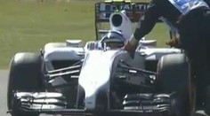 Sexy Susie nedojela, Massa havaroval. Williams si doma uřízl ostudu