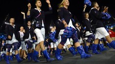 Češi se při ceremoniálu neztratili. Svět pobavili holínkami