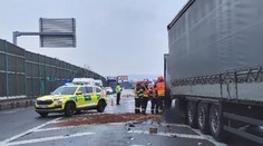 Dálnici D1 zablokovala vážná nehoda. Po srážce náklaďáků jeden mrtvý