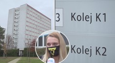 Studenti nesmí na koleje, ale nájemné platit musí! Stojí je to tisíce