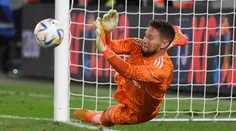 Neuvěřitelný Vaclík! Chytil tři penalty a zařídil Olympiakosu postup do EL