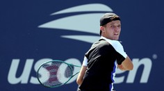 Paráda na US Open. Menšík skolil favorita, vyhrál i Macháč