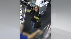 Podvodníci obrali důchodkyni o půl milionu. Policie ukázala video