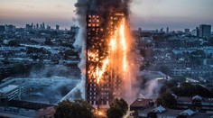 Zázrak! Rodina měla shořet v paneláku. Teď ji našli v pořádku
