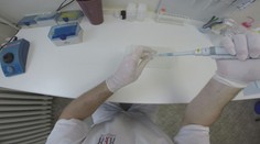 Student chce pomoct policistům. Přišel s novou metodou analýzy DNA