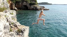 Dovolená v Chorvatsku málem stála turistku život. Udělala zásadní chybu