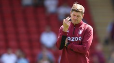 Trenér Gerrard zavedl tvrdá pravidla. Pokuty jsou i za zapomenuté žabky