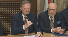 Zdravotní péče omezená nebude. Lékaři s Válkem podepsali klíčovou dohodu
