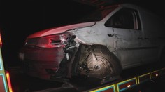 Policisté vyšetřují nehodu muže který usnul za volantem, vůbec neměl řídit
