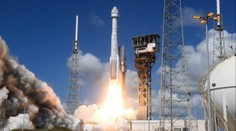 Kosmonauti analyzují technické závady na lodi Starliner. Z ISS se vrátí později